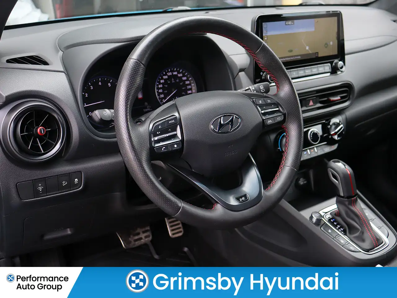 Hyundai KONA снимка Hyundai KONA