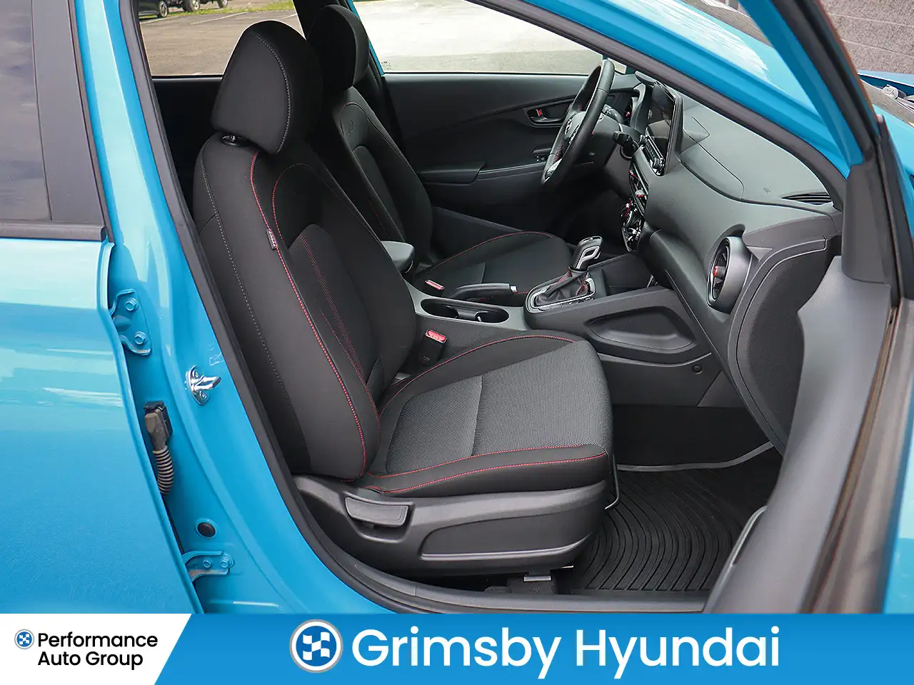 Hyundai KONA снимка Hyundai KONA