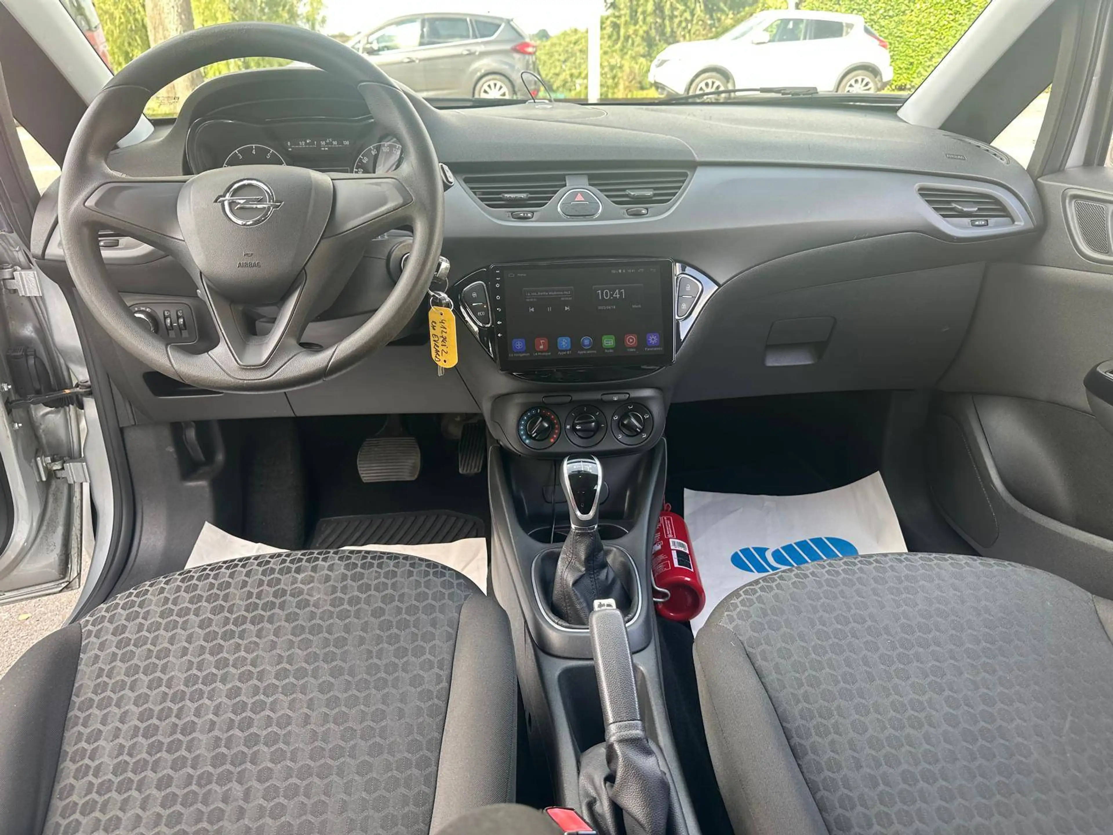 Opel Corsa-e Corsa-e  1.4i Essentia — photo 8