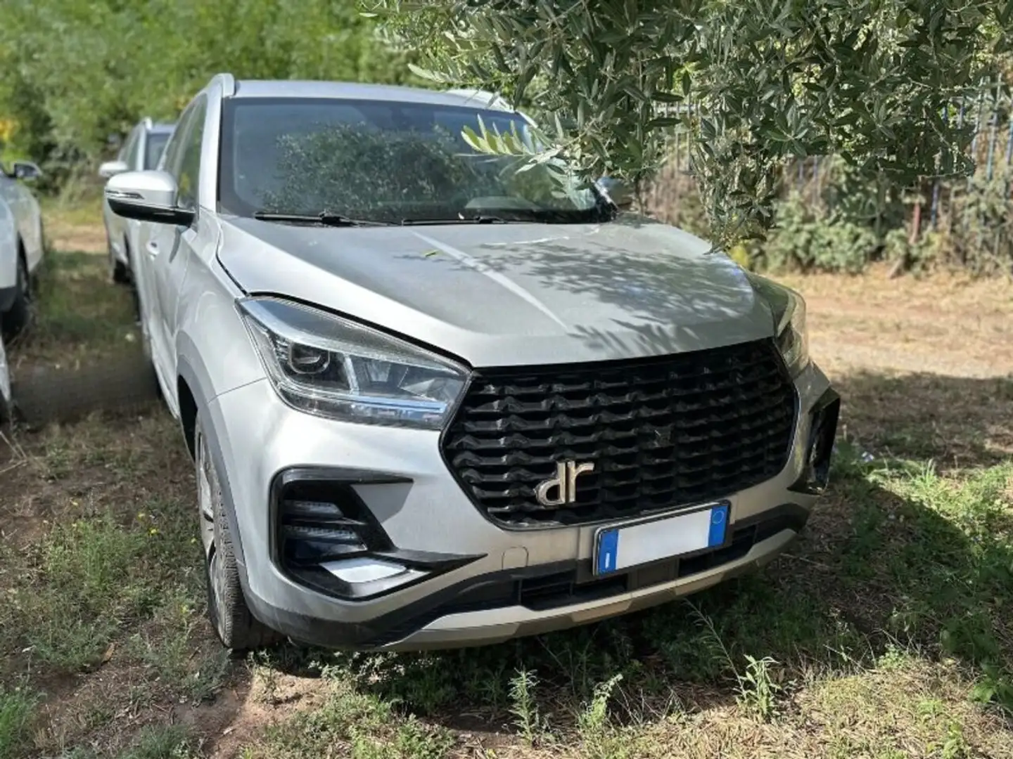 DR Automobiles DR5.0 1.5 Turbo Bi-Fuel Grau - 1