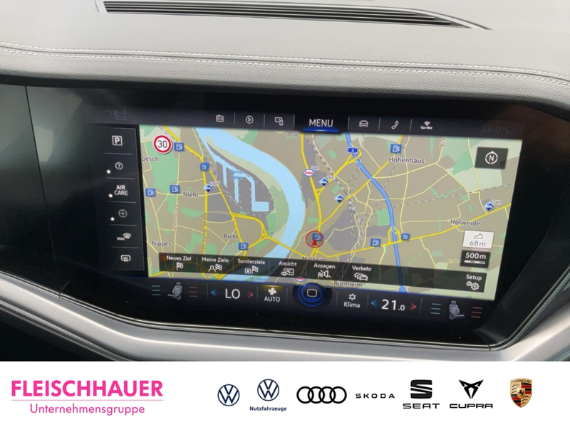 Volkswagen Touareg Elegance 4Motion 3.0 TSI DSG eHybrid HUD AHK-el. k — photo 13