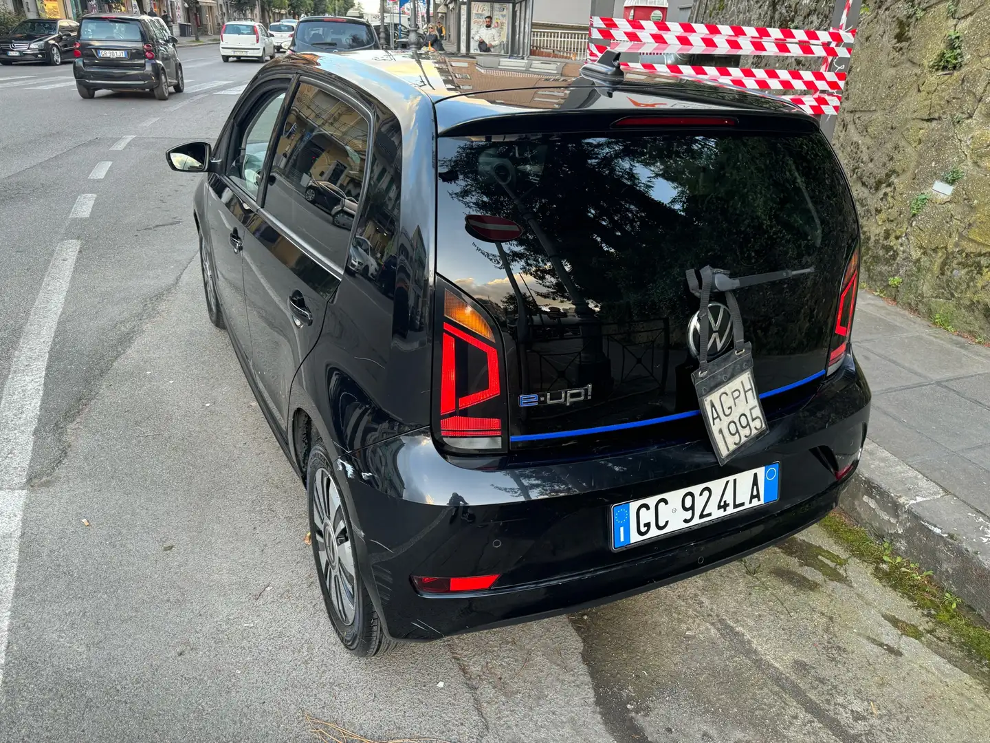 Volkswagen up! e-up! 5p Nero - 2
