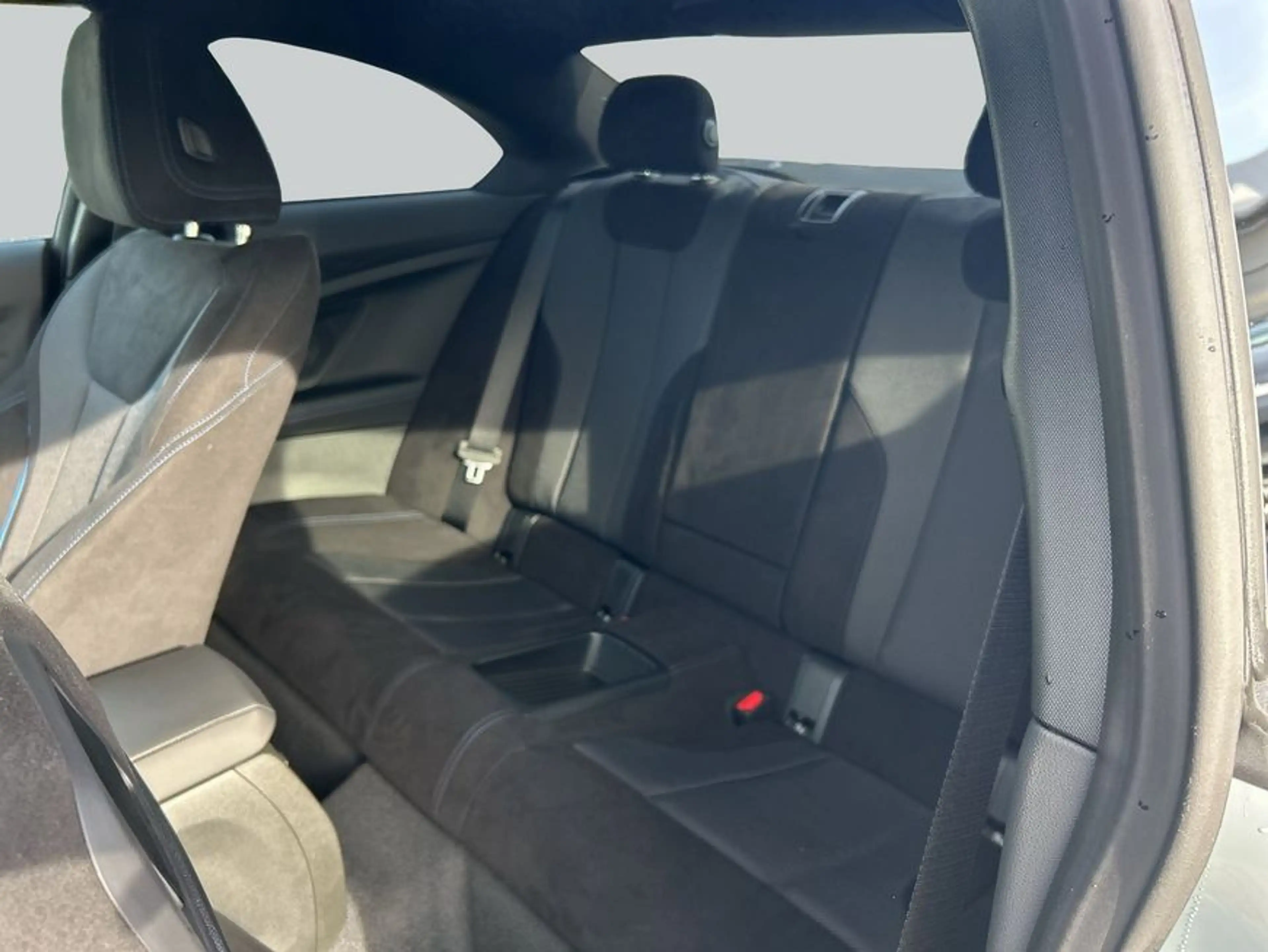 BMW 220 i Coupe Aut. — photo 13