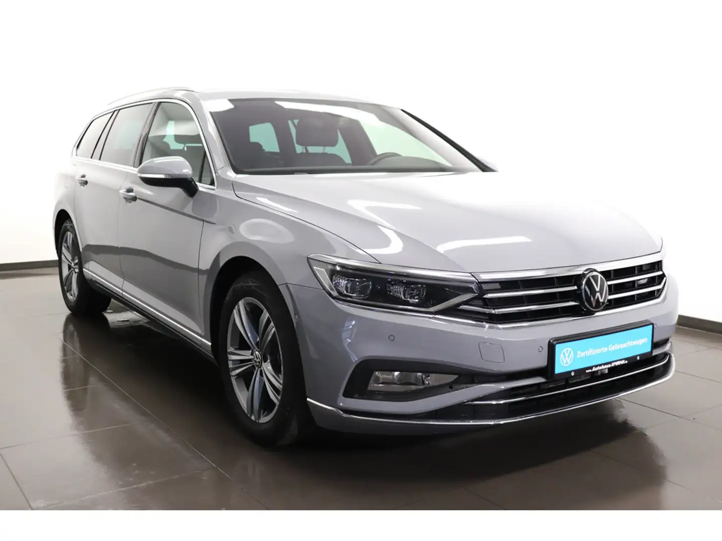 Volkswagen Passat Variant Elegance 2.0TDI Matrix Navi AHK Grau - 2