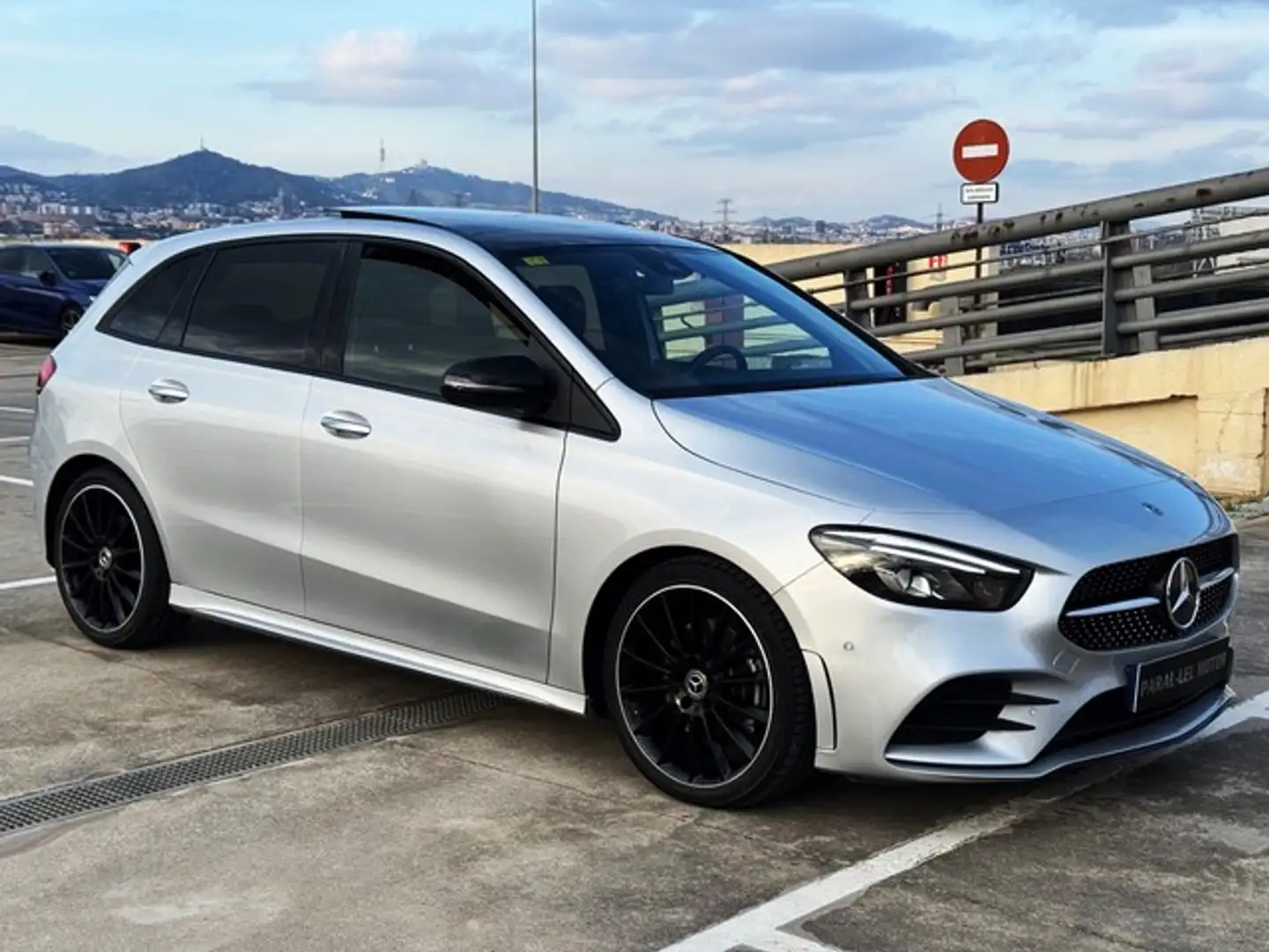 Mercedes-Benz B 220 220d 8G-DCT Argent - 1