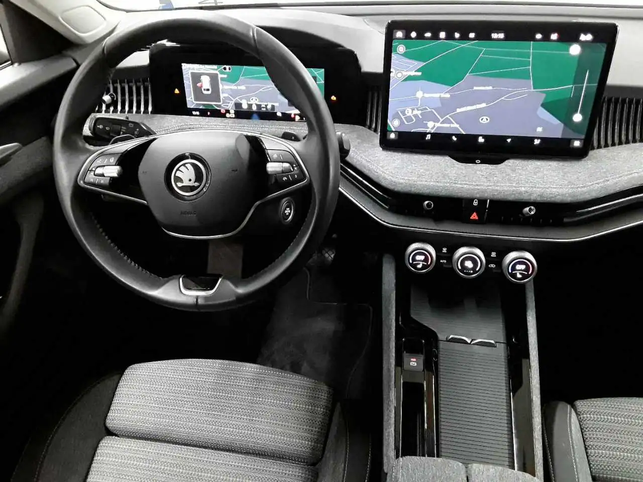 Skoda Superb Combi 2.0 TDI Selection PANO NAV, миниатюра 10