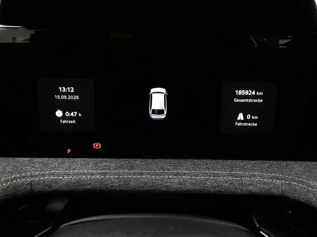 Skoda Superb view 11