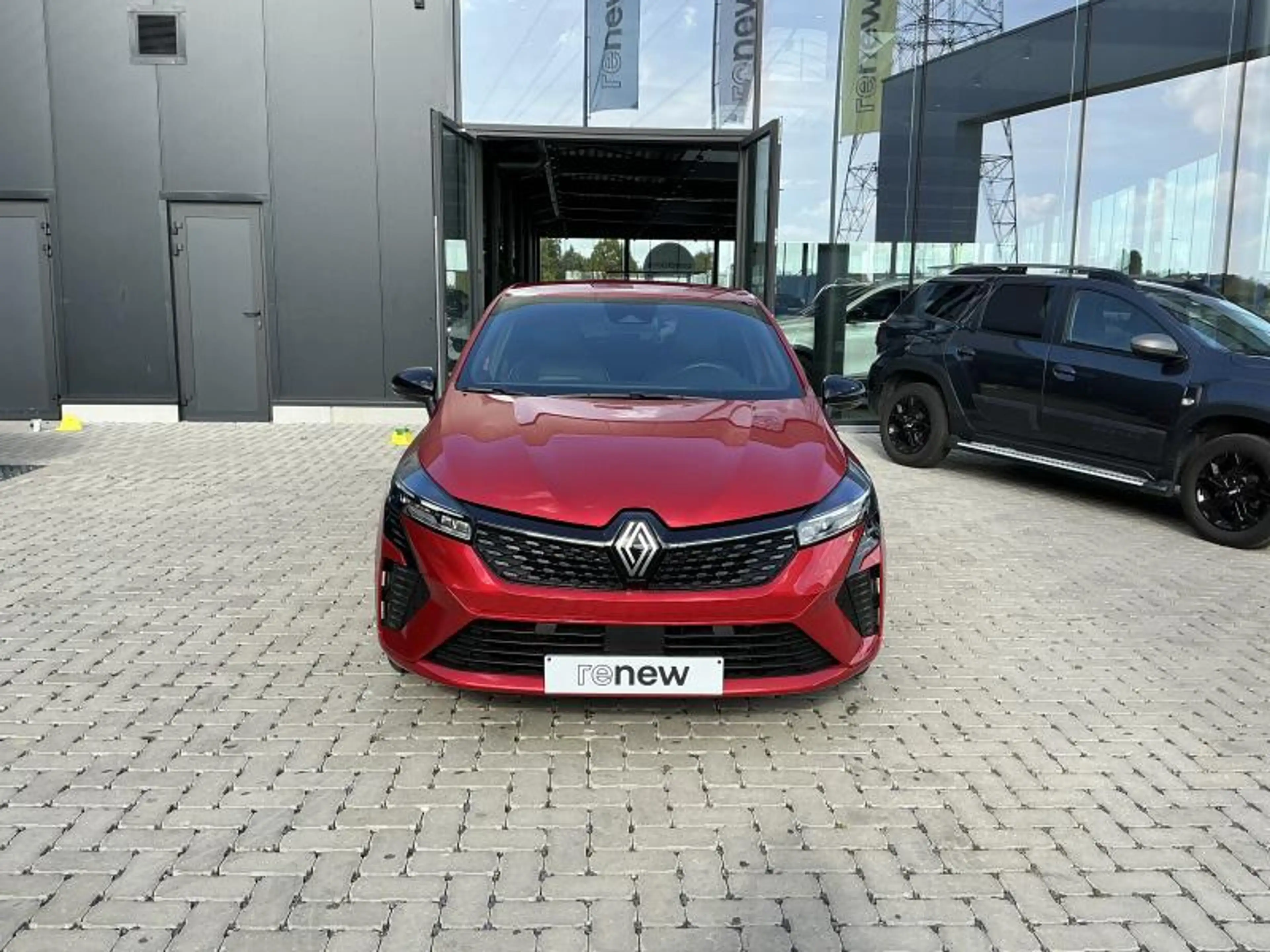 Renault Clio TECHNO E-TECH FULL HYBRIDE — photo 2