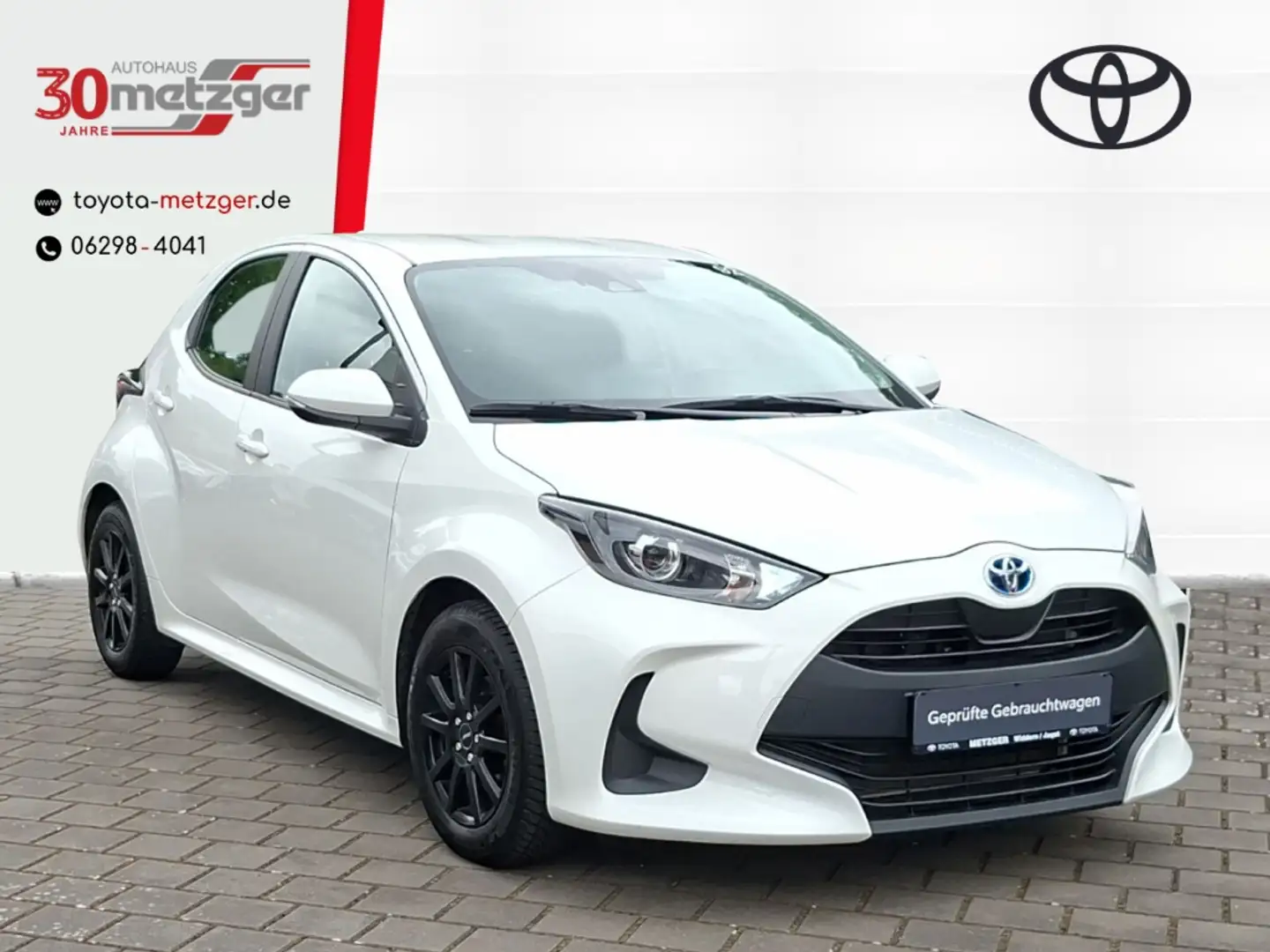 Toyota Yaris 1.5 Hybrid Comfort +Klimaautomatik +Apple CarPlay Wit - 1