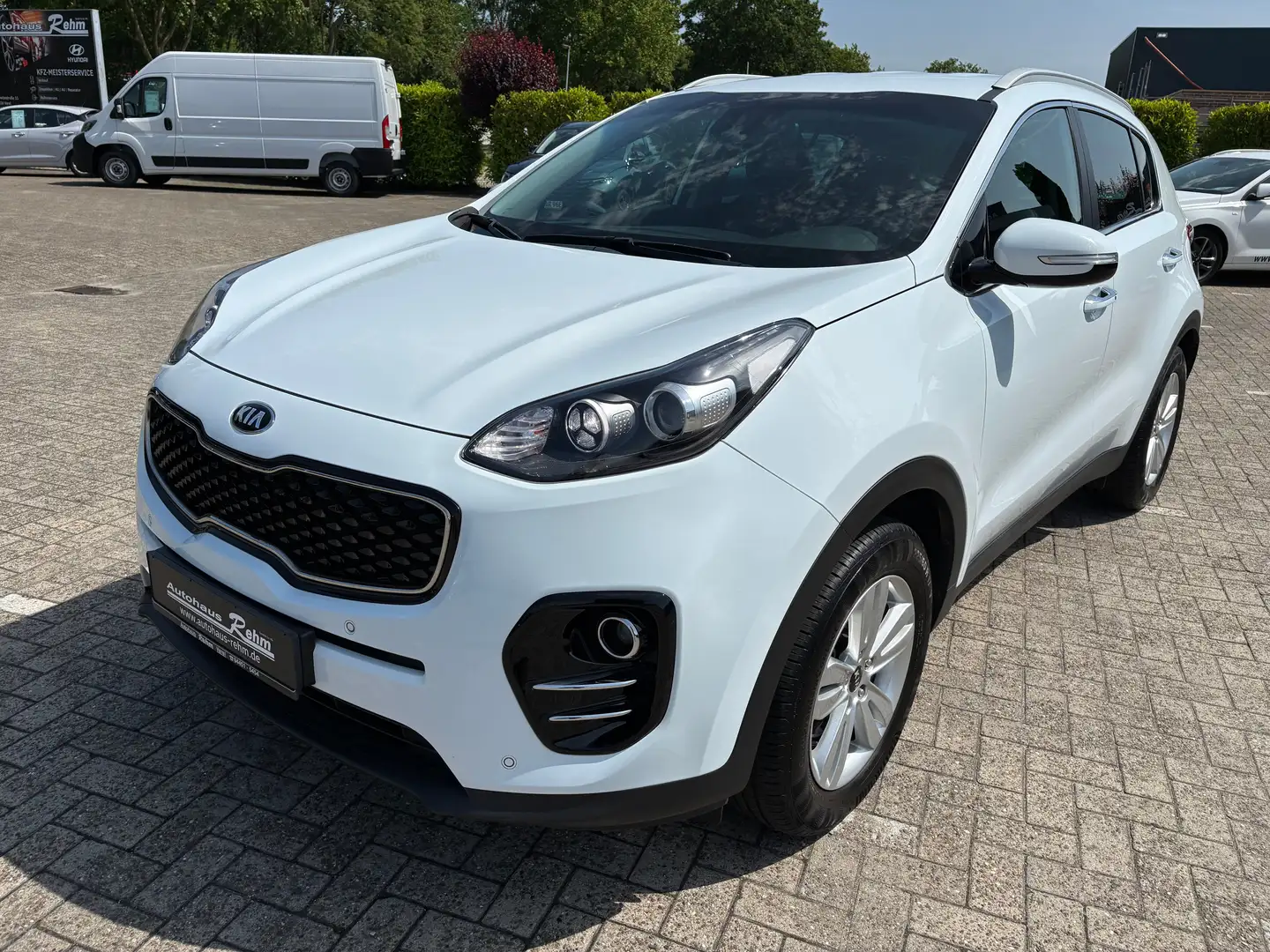 Kia Sportage 1.6 Dream Team 2WD | Vollleder | PDC | RFK | Klima Blanc - 1