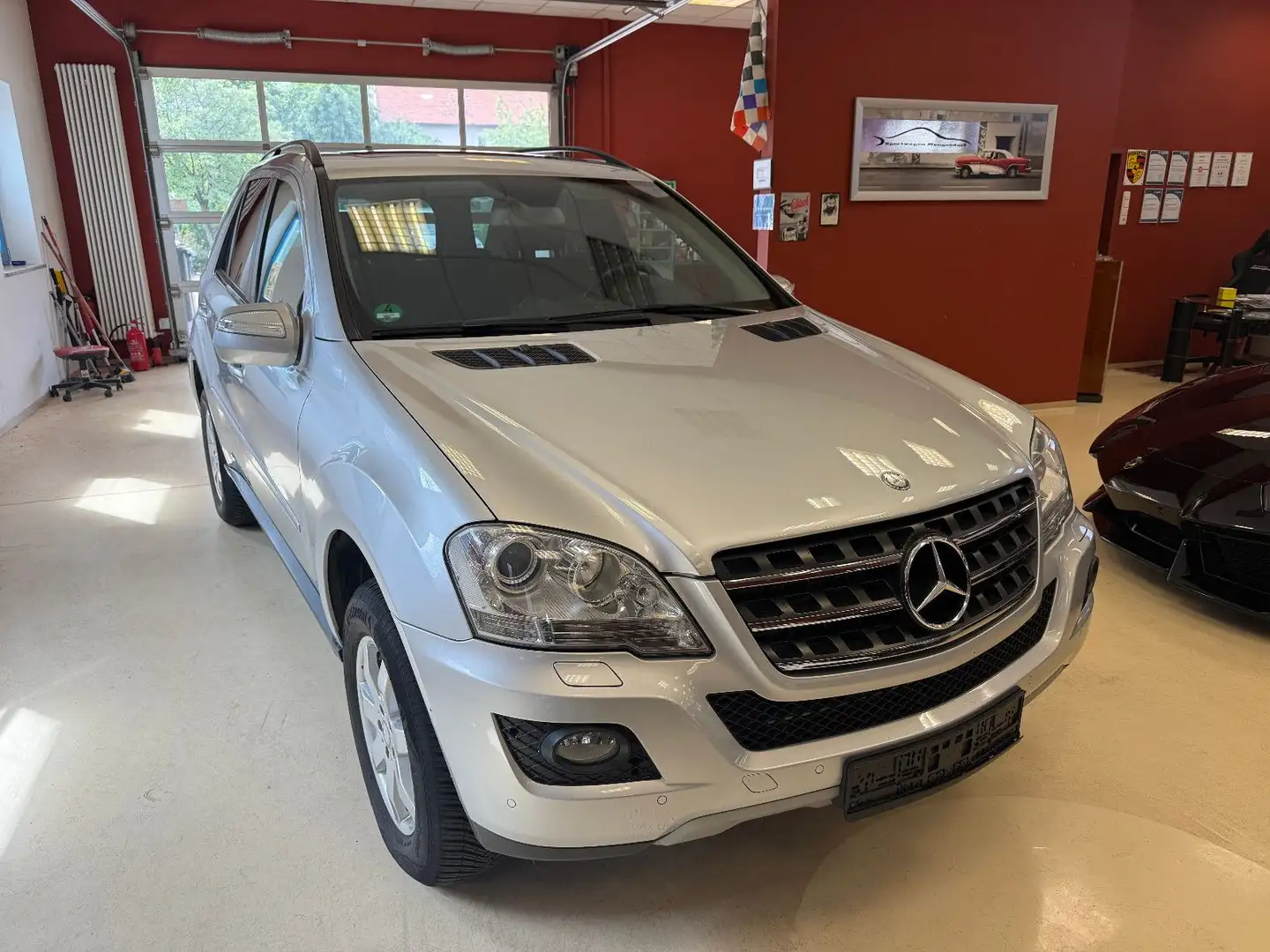 Mercedes-Benz ML 280 CDI V6 Navi,AHK 3.5T,Xenon,SHD,FACELIFT Silber - 2