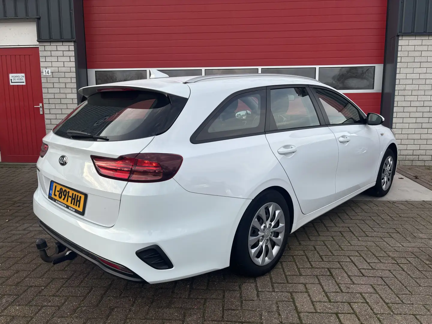 Kia Ceed SW / cee'd SW Sportswagon 1.0 T-GDi Comfortline TREKHAAK / CAMER Bianco - 2