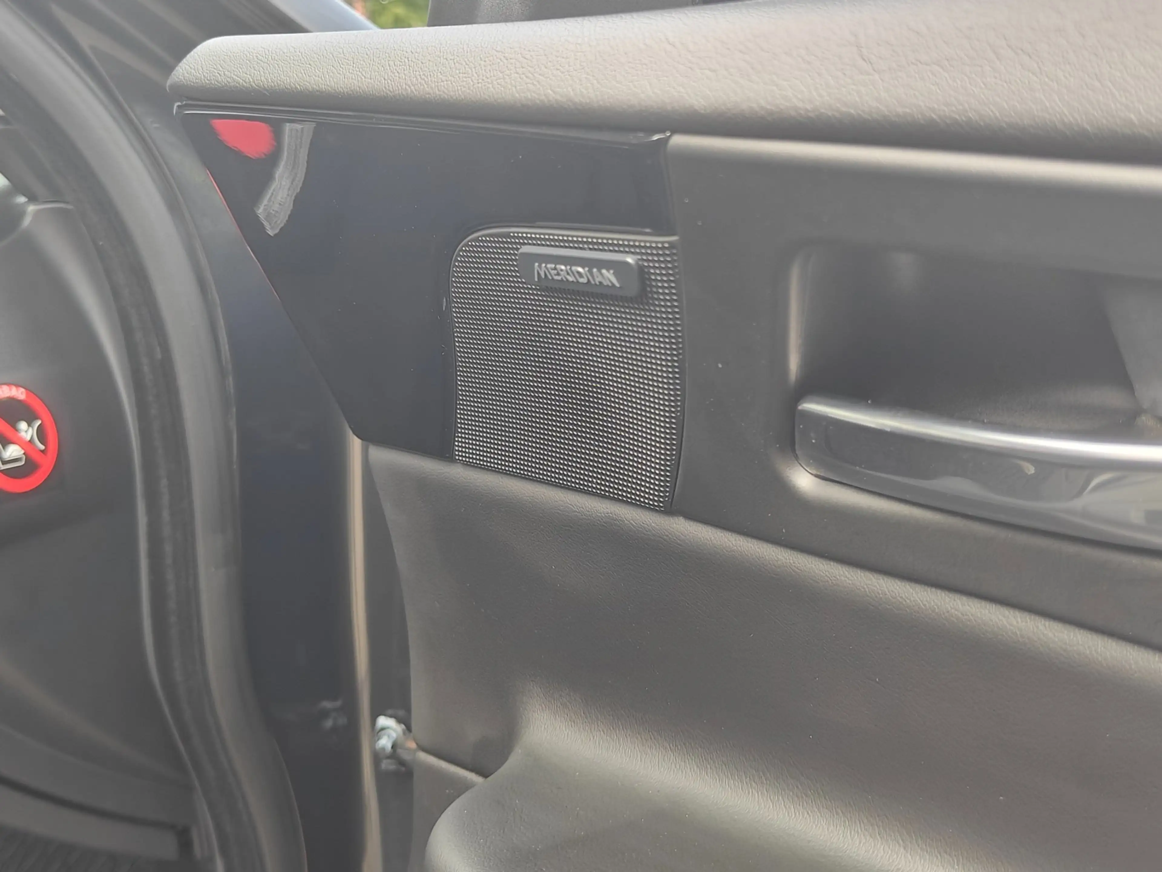 Jaguar XE 2.0 Turbo (240 pk) Prestige | Storm Grey | Panoram — photo 18