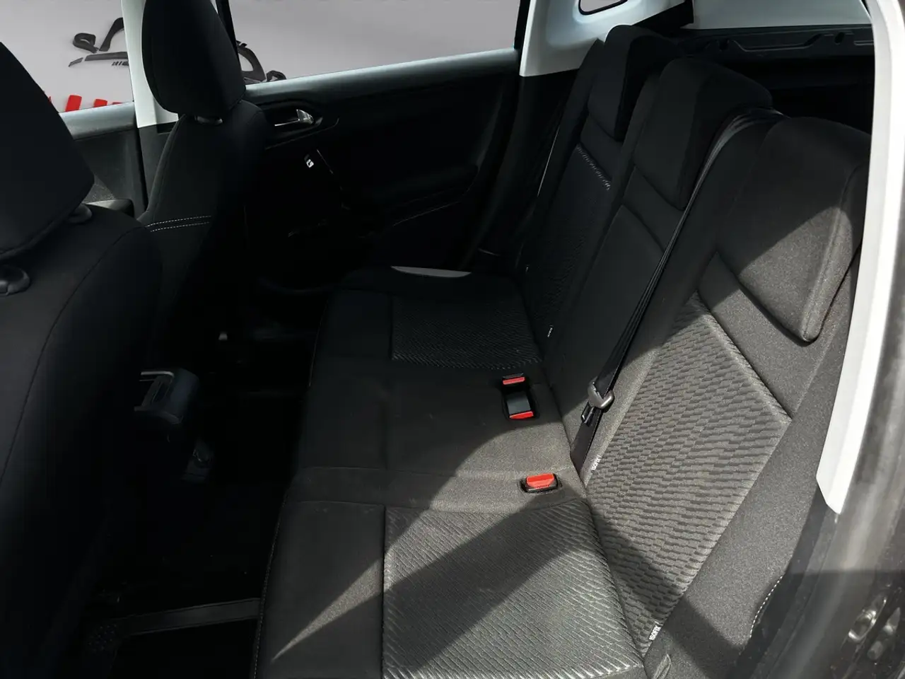 Peugeot 2008 2008 — photo 12