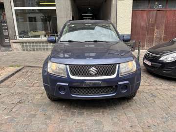 Grand Vitara 2.0i 4X4 Full Option uniquement l’exportation