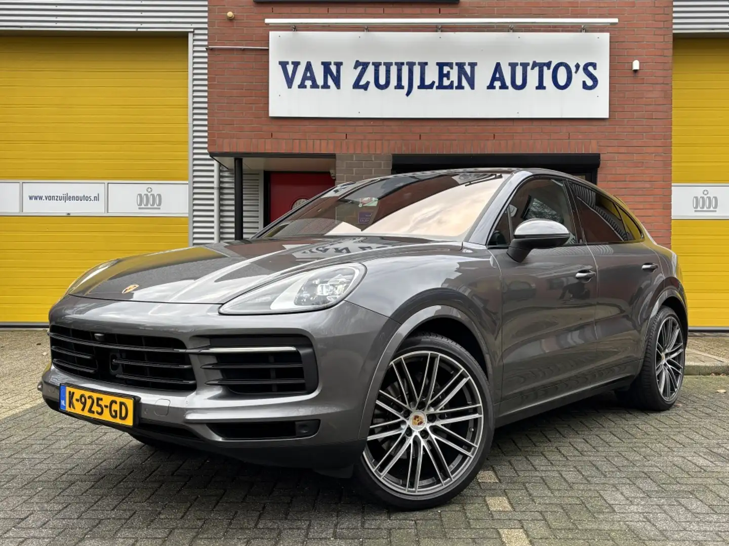 PORSCHE Cayenne Coupe