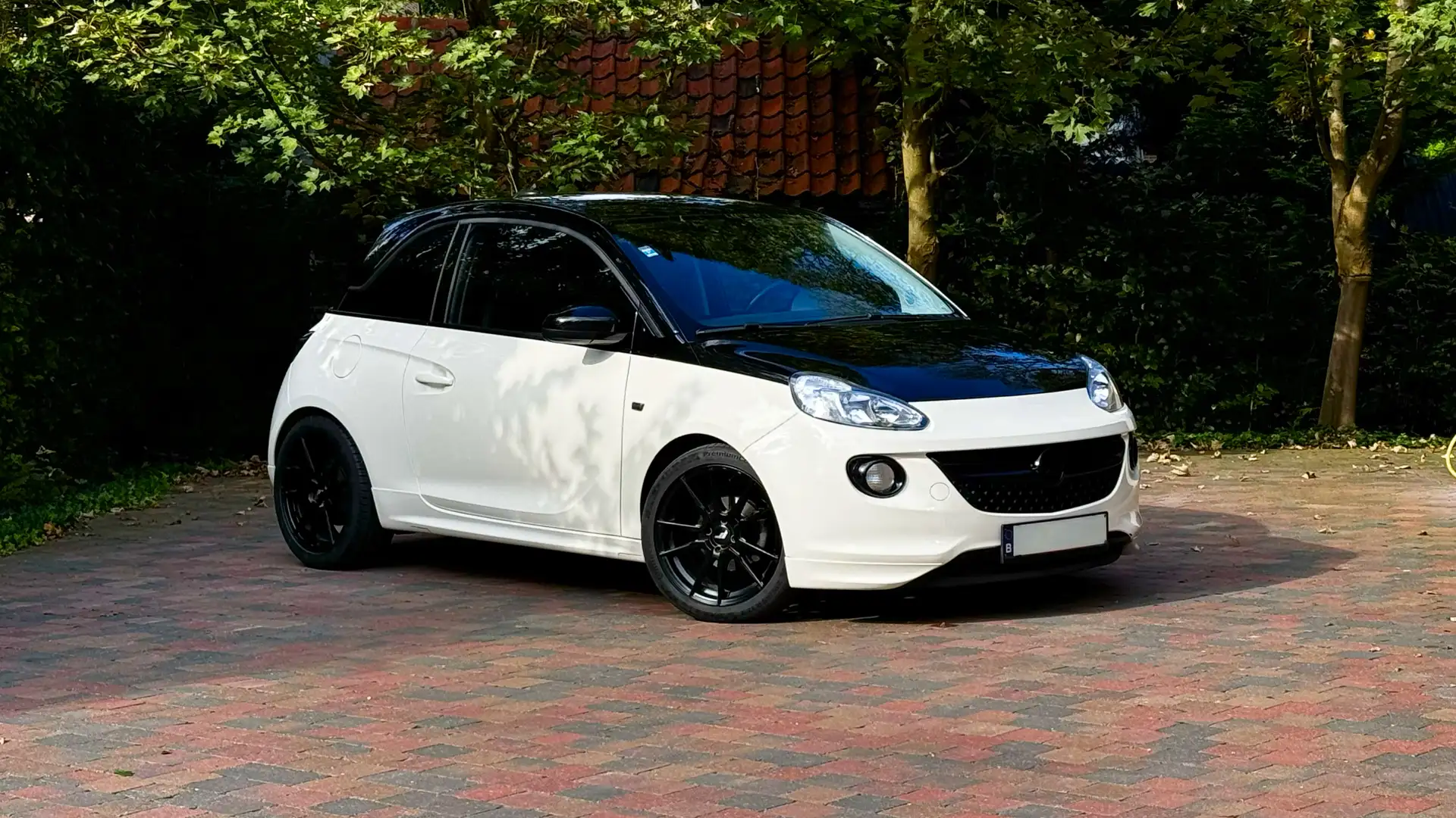 Opel Adam 1.4 Start/Stop Black Jack - 1