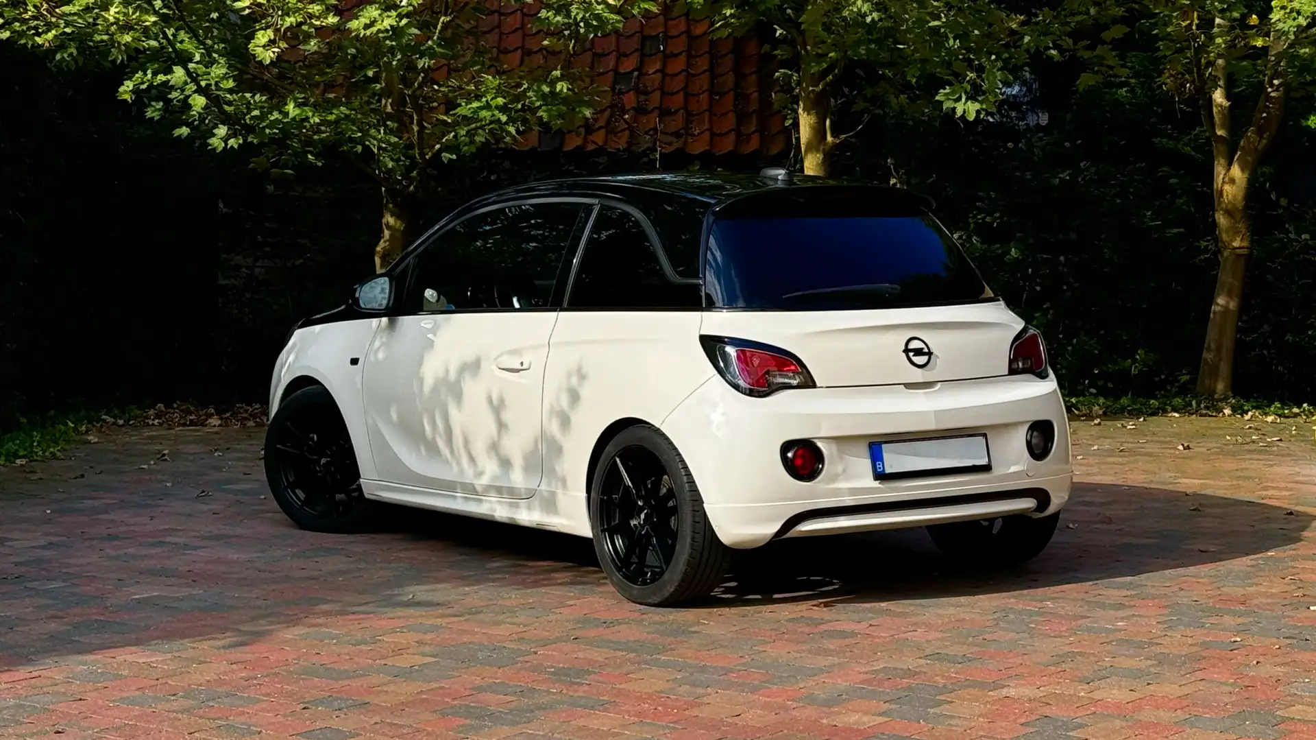 Opel Adam 1.4 Start/Stop Black Jack - 2