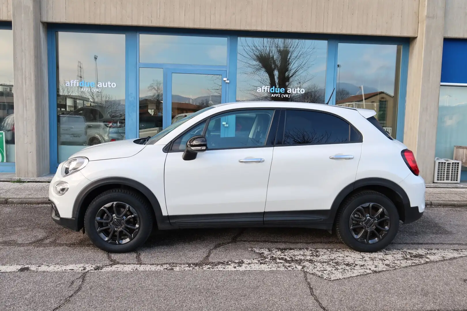 Fiat 500X 1.3 MultiJet 95 CV Club Weiß - 2