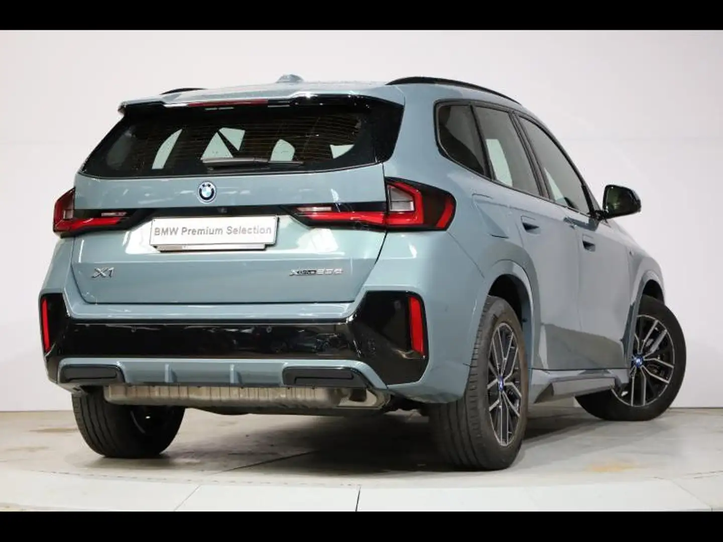 BMW X1 xDrive25e Kit M Sport Vert - 2