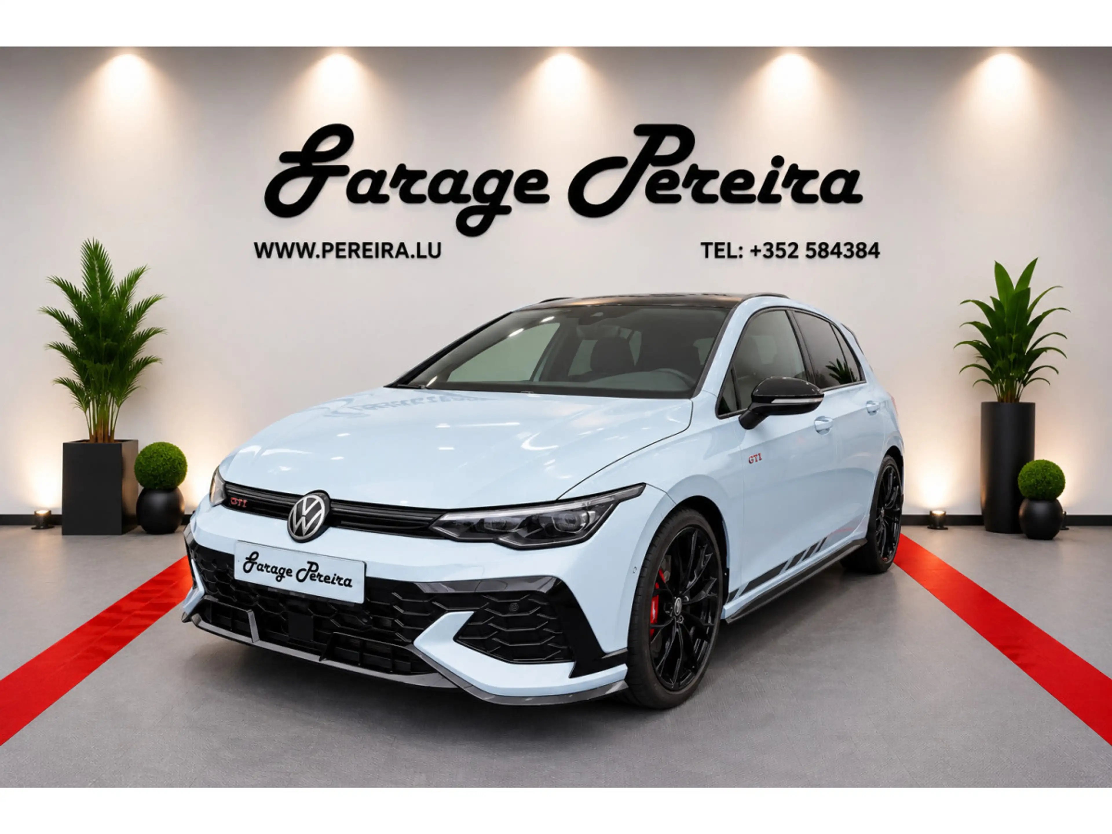 Volkswagen Golf GTI FACELIFT 2.0 TSI 300 CLUBSPORT CRYSTAL ICE BLUE IQ — photo 2