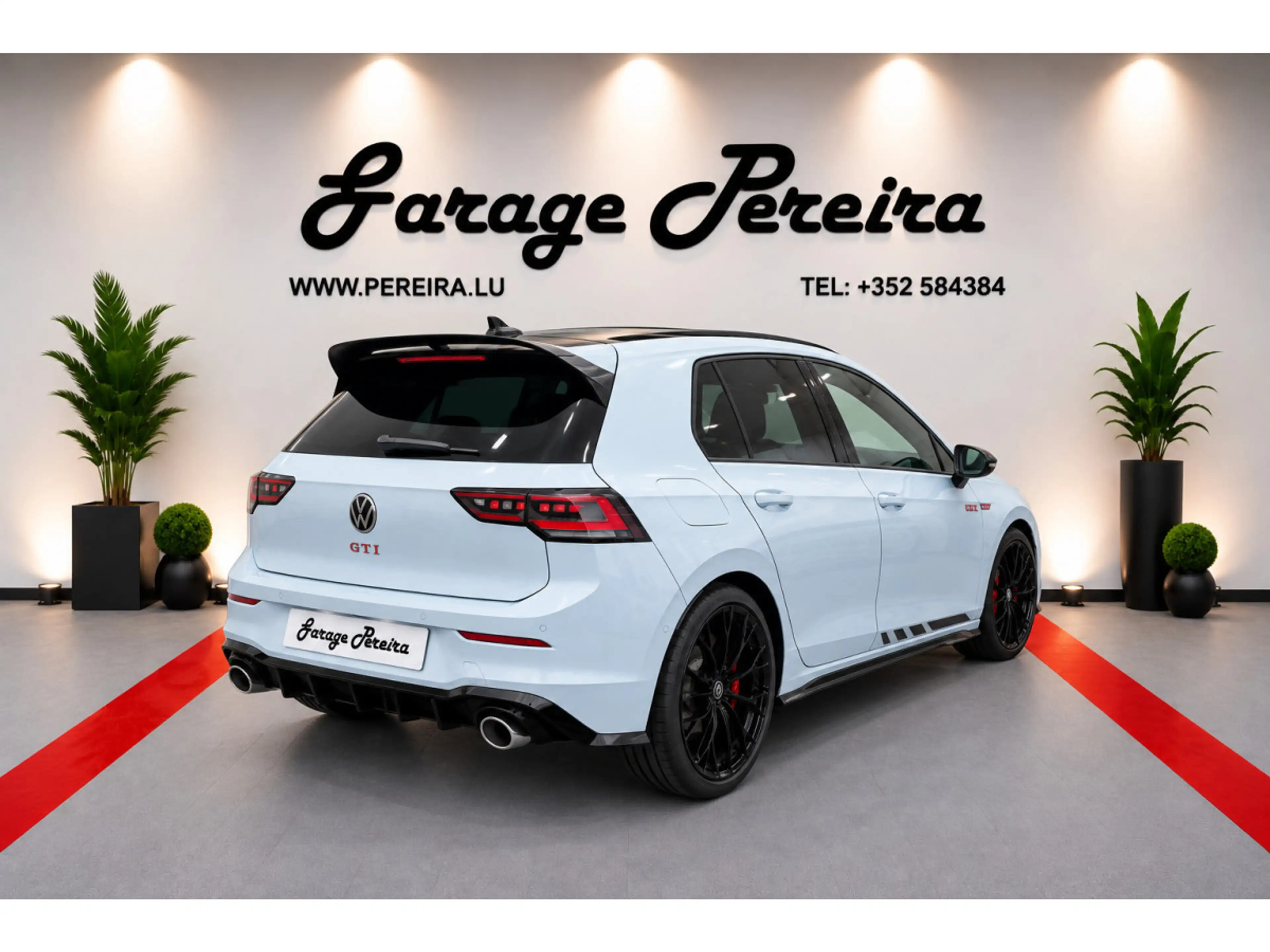 Volkswagen Golf GTI FACELIFT 2.0 TSI 300 CLUBSPORT CRYSTAL ICE BLUE IQ — photo 3