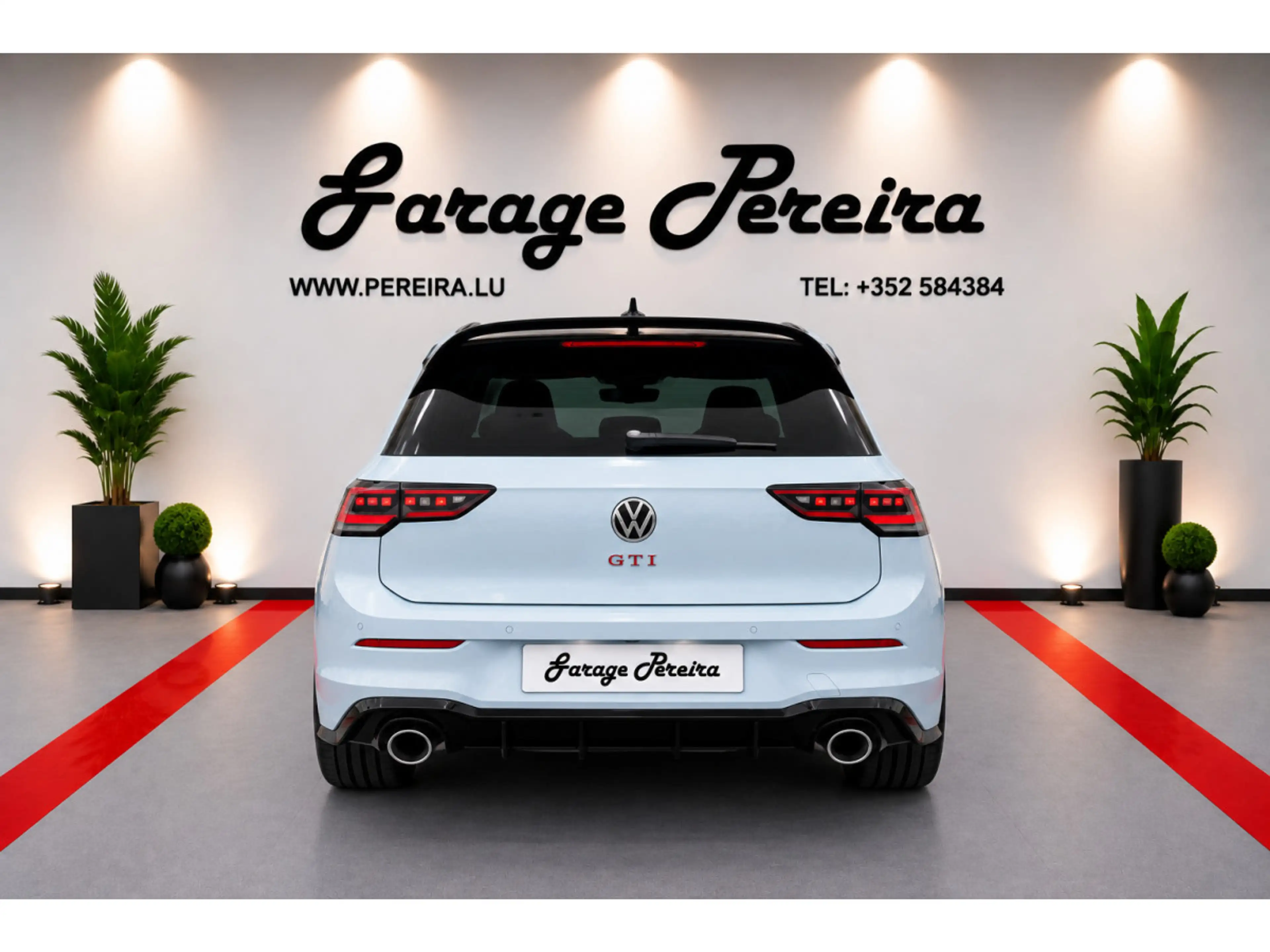 Volkswagen Golf GTI FACELIFT 2.0 TSI 300 CLUBSPORT CRYSTAL ICE BLUE IQ — photo 4