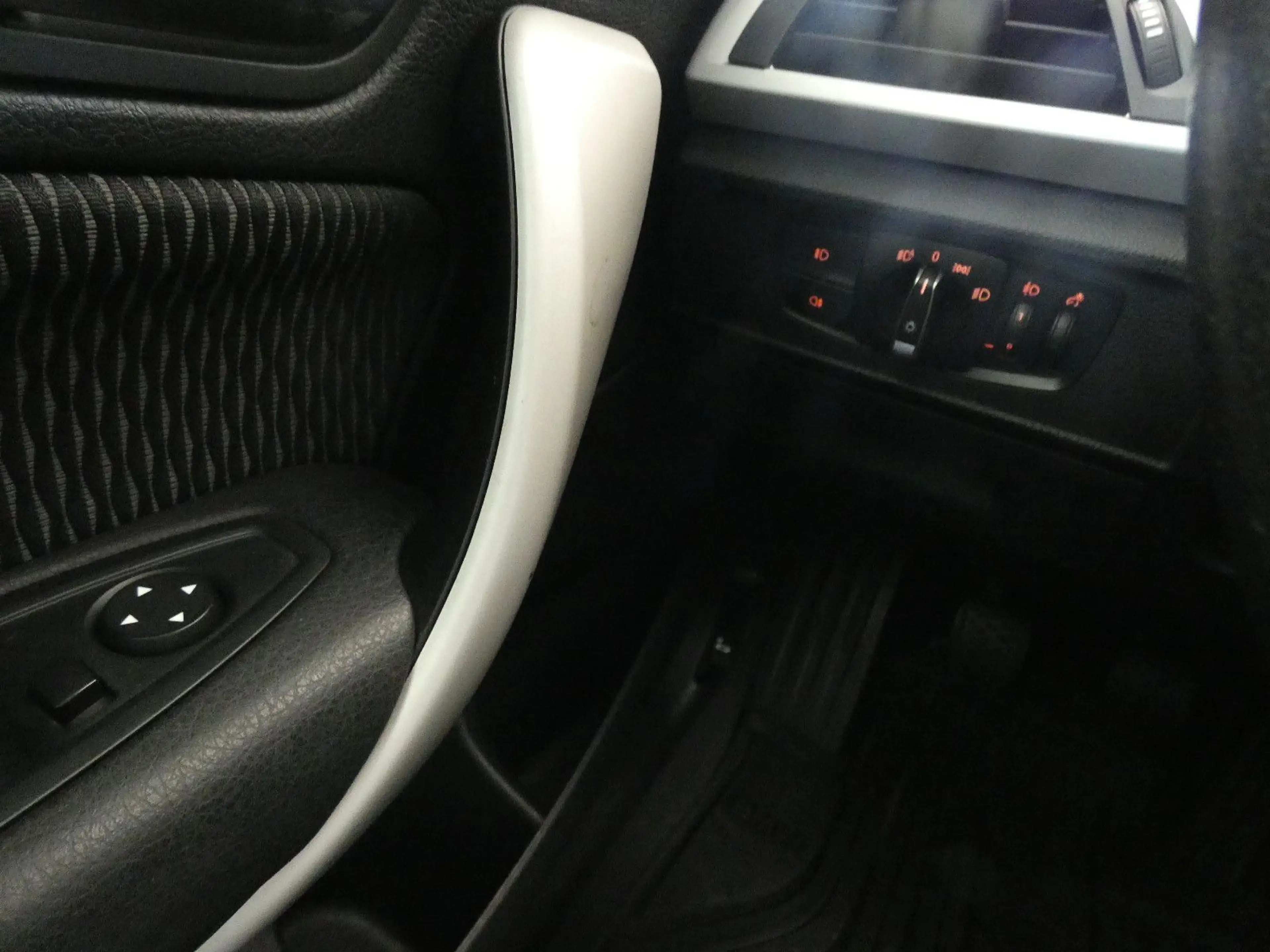 BMW 116 1 Limousine 3-trg. 116 i Advantage — photo 19