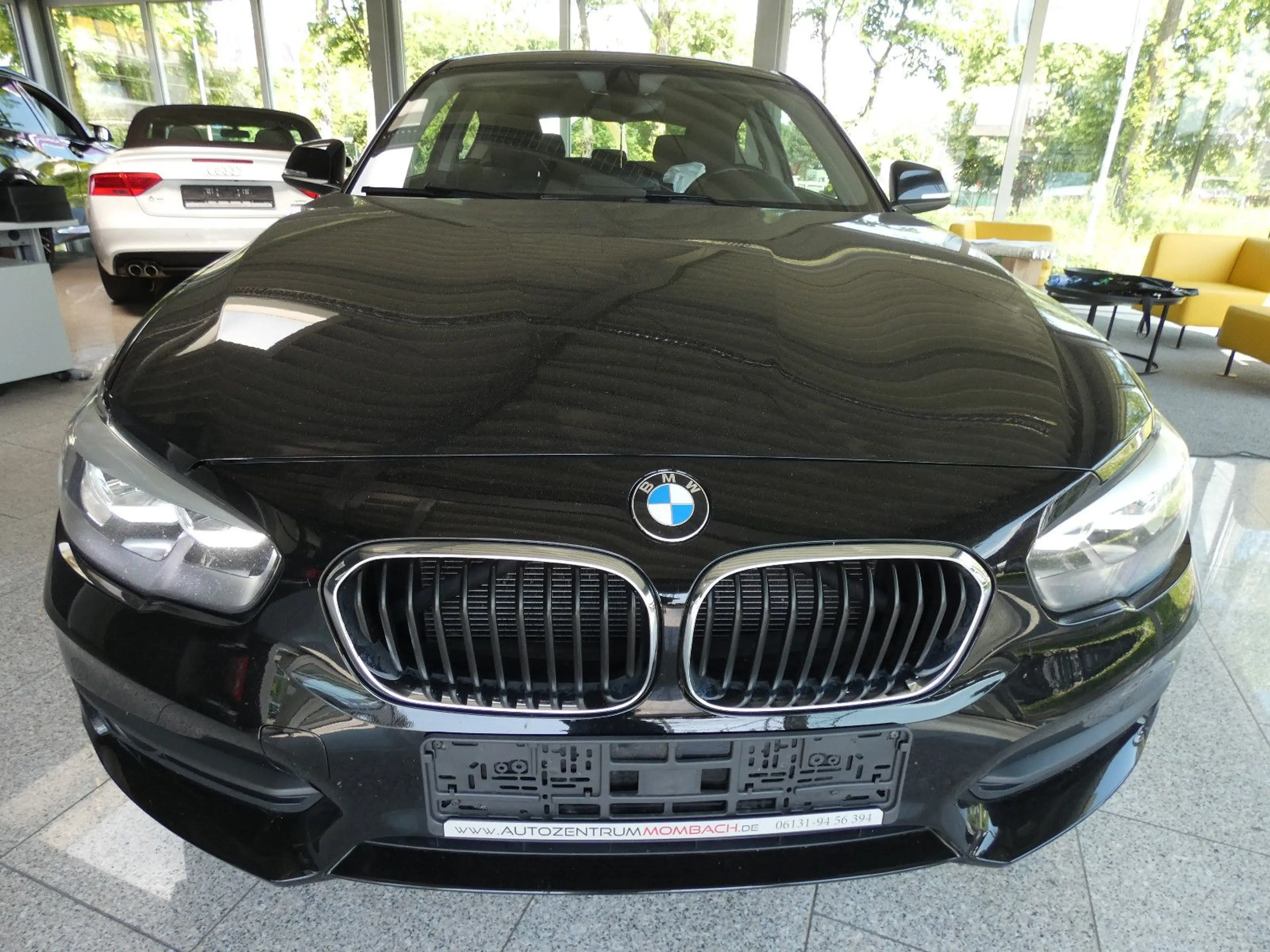 BMW 116 1 Limousine 3-trg. 116 i Advantage — photo 2