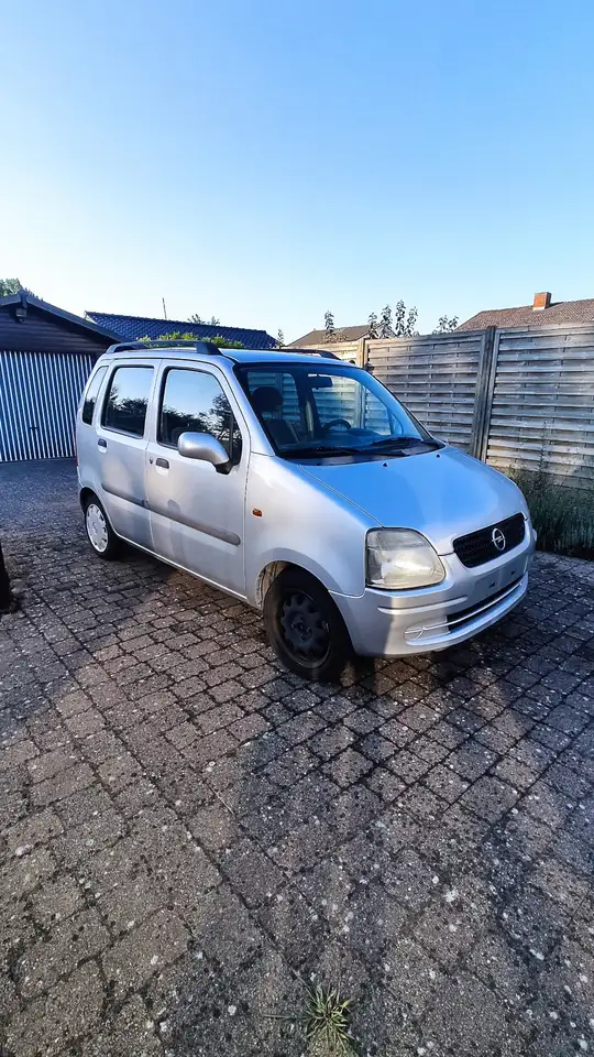 Opel Agila 1.2 16 V Comfort, foto 3