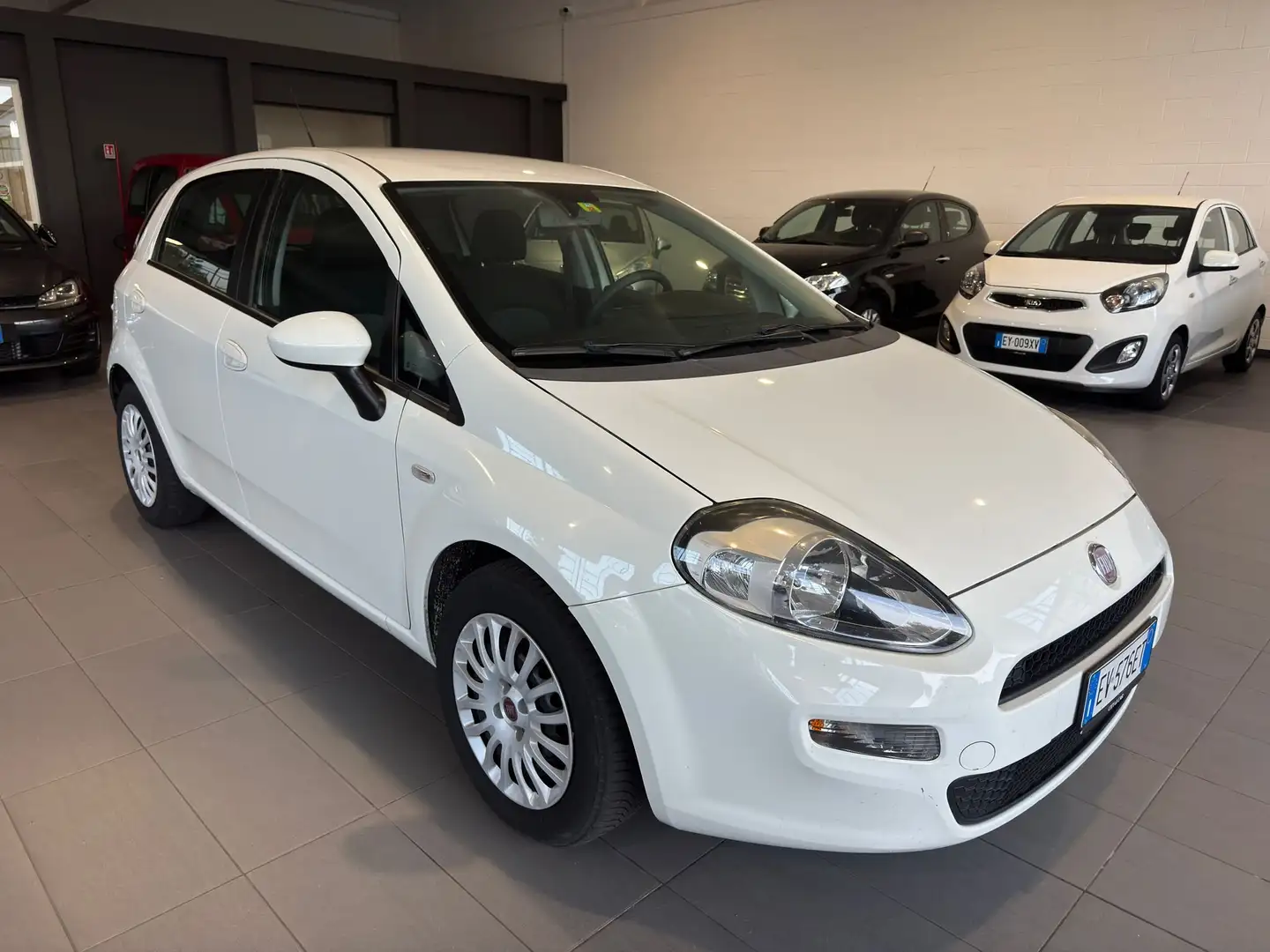 Fiat Punto Punto 3p 1.3 mjt 16v Street (easy) 75cv Blanc - 1