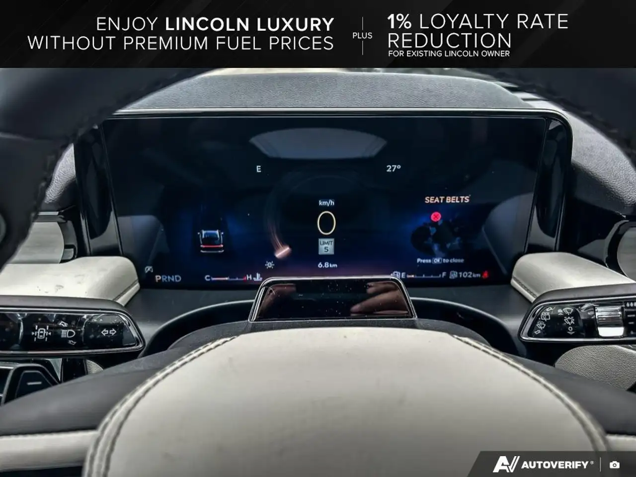 Lincoln Aviator снимка Lincoln Aviator
