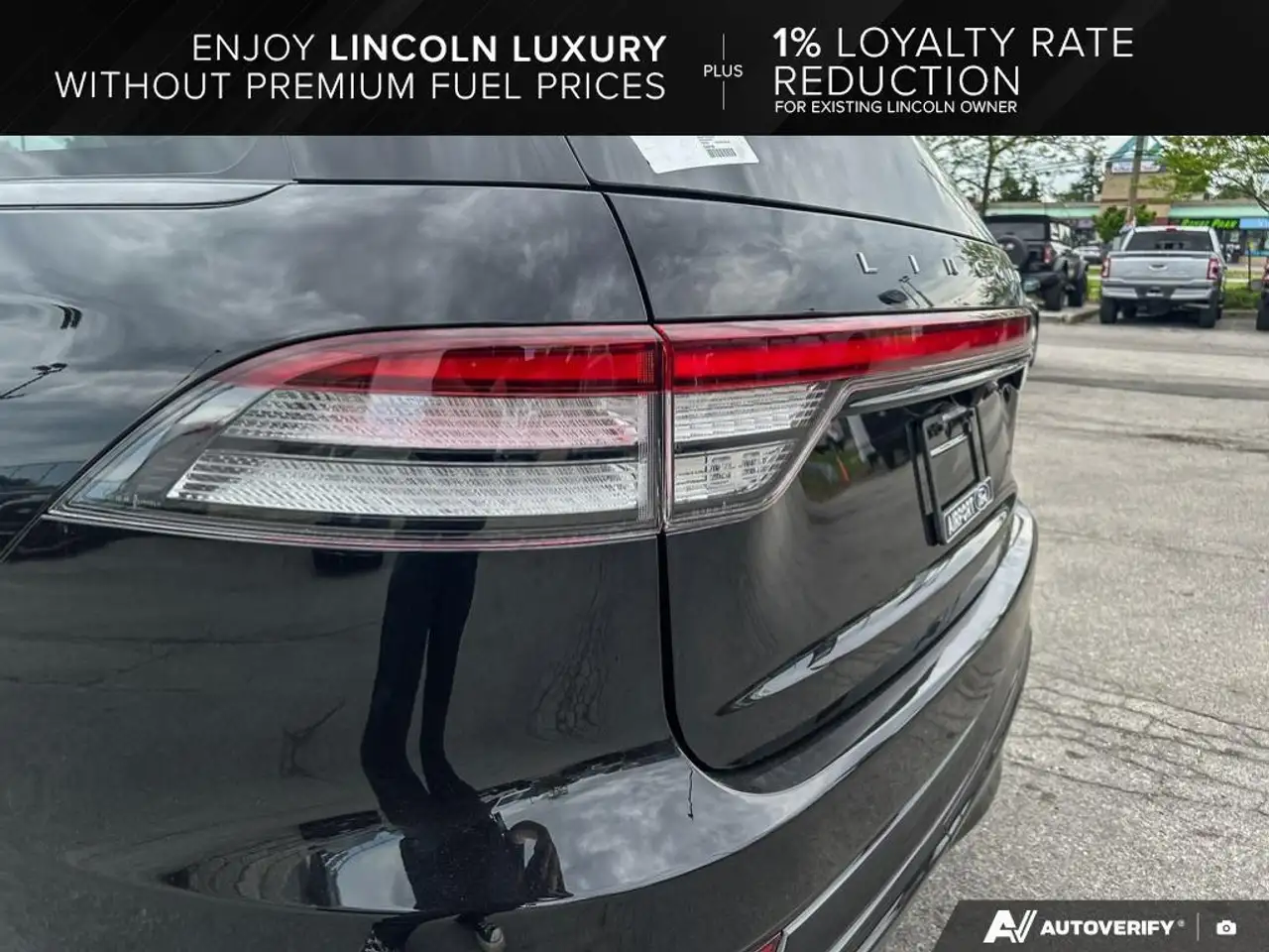 Lincoln Aviator снимка Lincoln Aviator