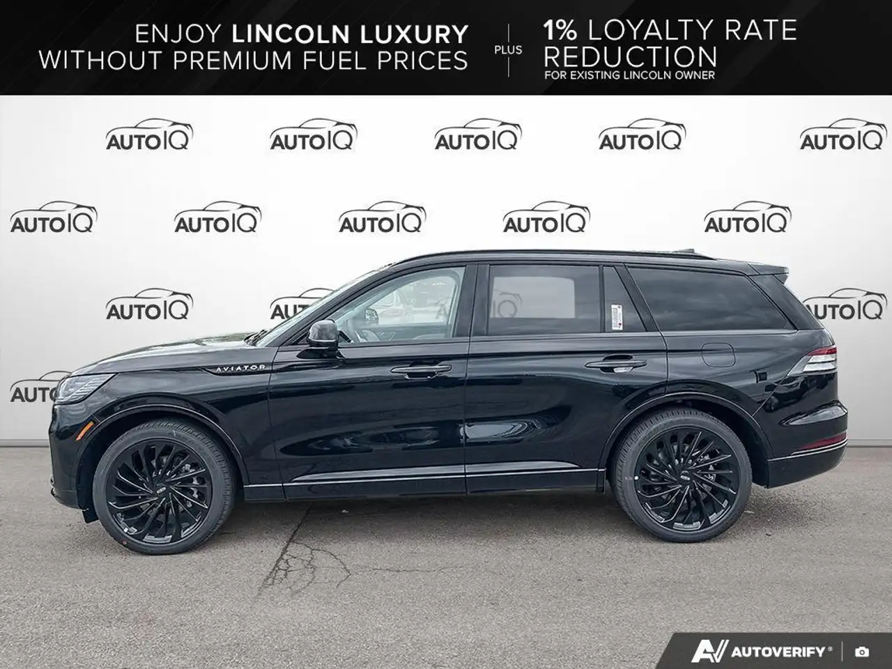 Lincoln Aviator снимка Lincoln Aviator