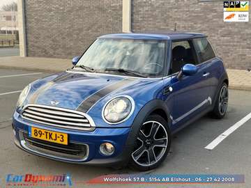 Mini 1.6 Red Hot | Bi-Xenon | Airco | Dealer Onder