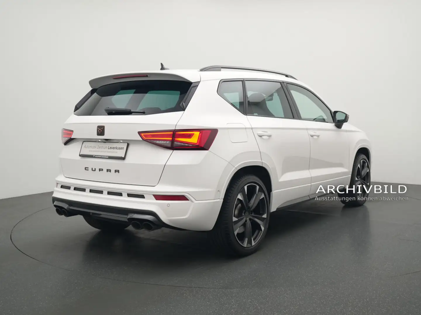 CUPRA Ateca DSG VIRT 360° PANO LED NAVI KAM SHZ Schwarz - 2