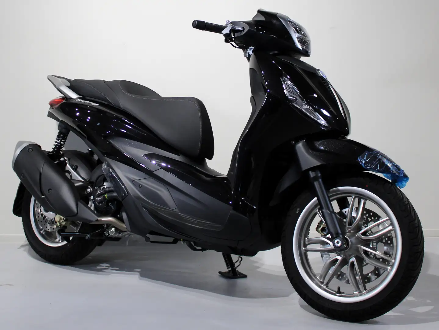 Piaggio Beverly 300 - 2