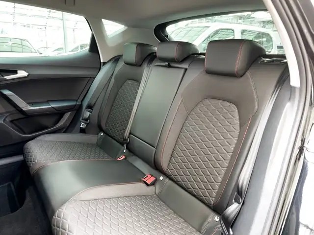 Seat Leon Leon view 15