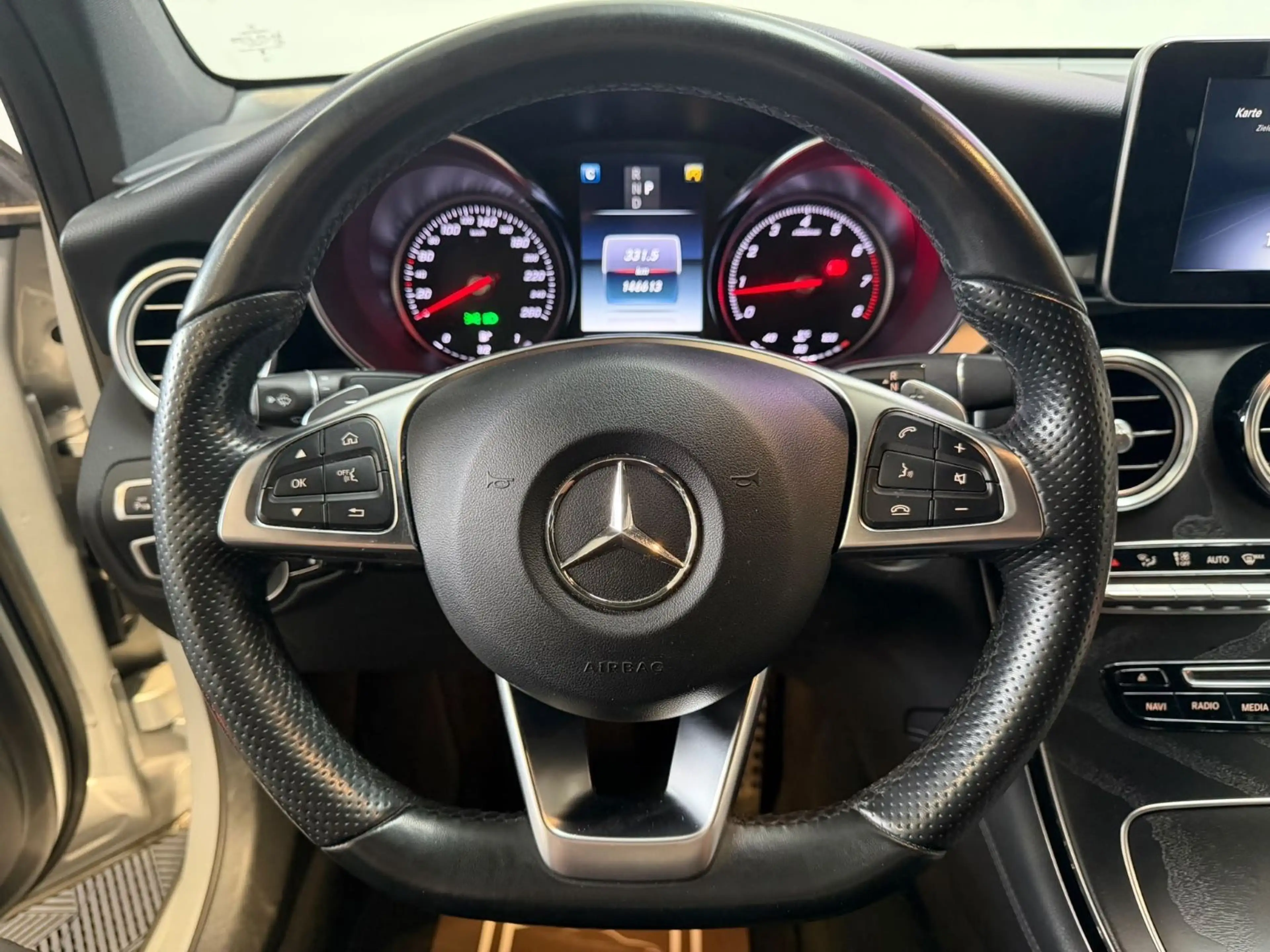 Mercedes-Benz GLC 250 GLC Coupe 250 4Matic  *AMG*HUD*AHK*R.Kam* — photo 12