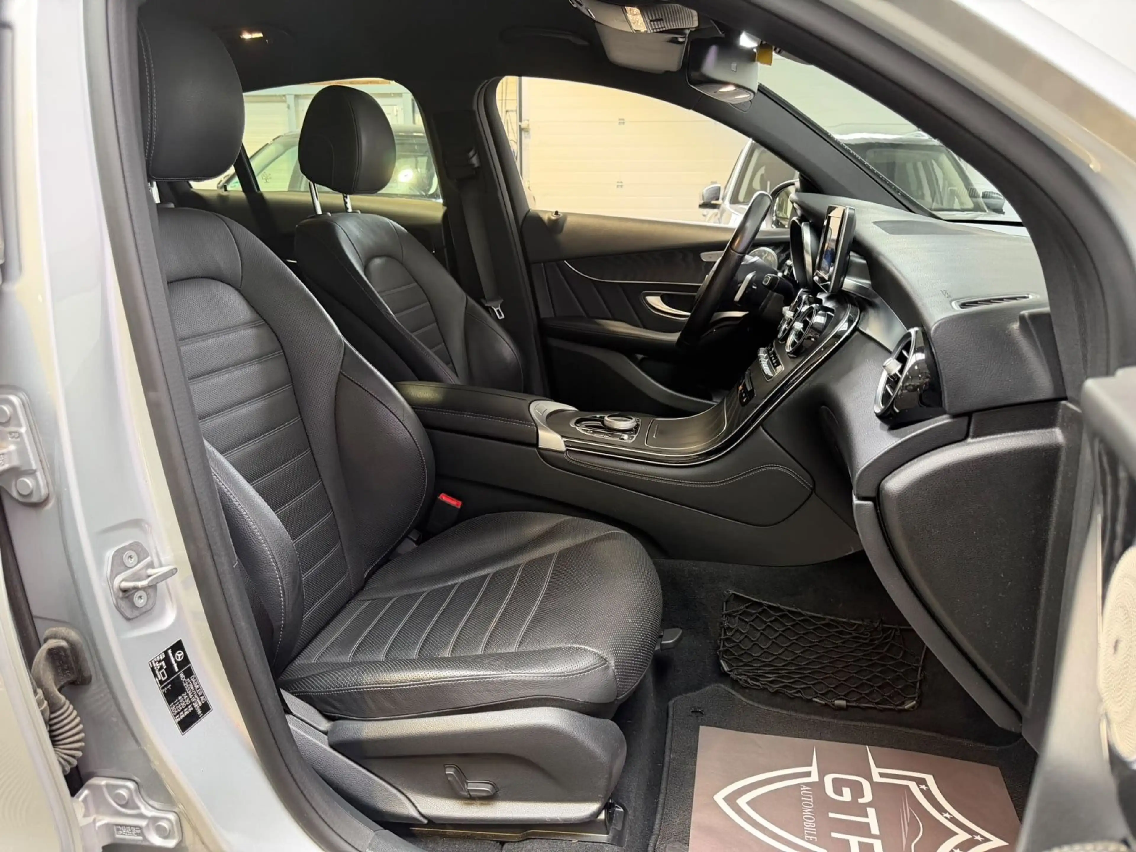 Mercedes-Benz GLC 250 GLC Coupe 250 4Matic  *AMG*HUD*AHK*R.Kam* — photo 15