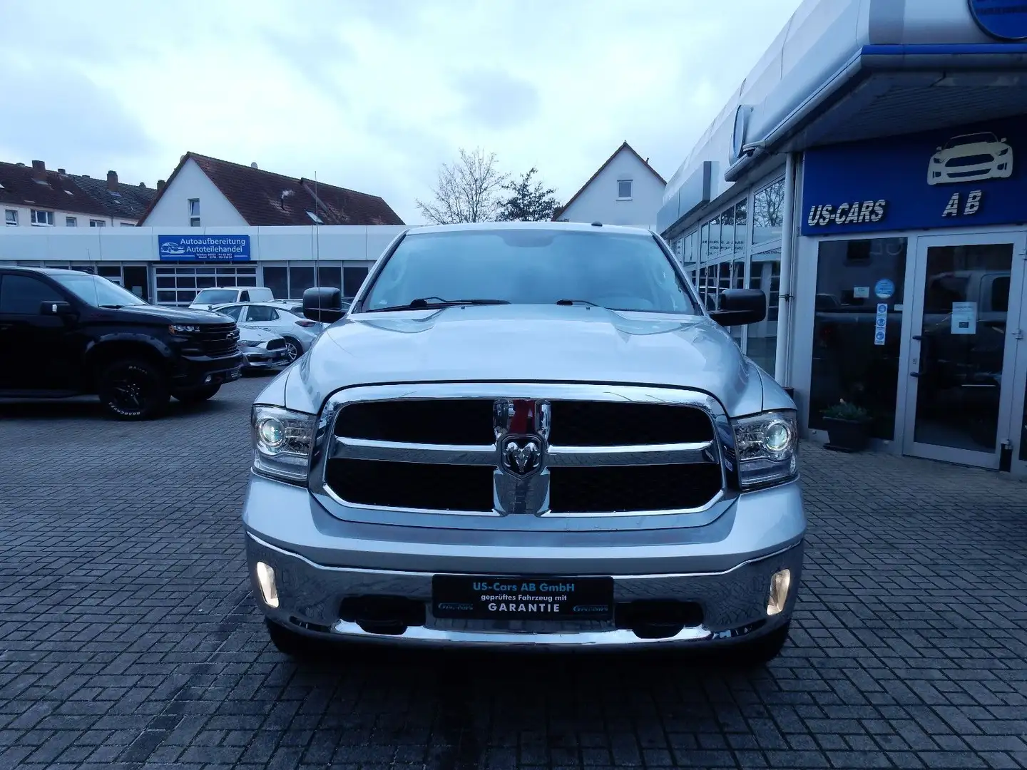 Dodge RAM 1500HEMI* LPG  BRC*CHROM- PAKET *Anhl.3500kg Zilver - 1