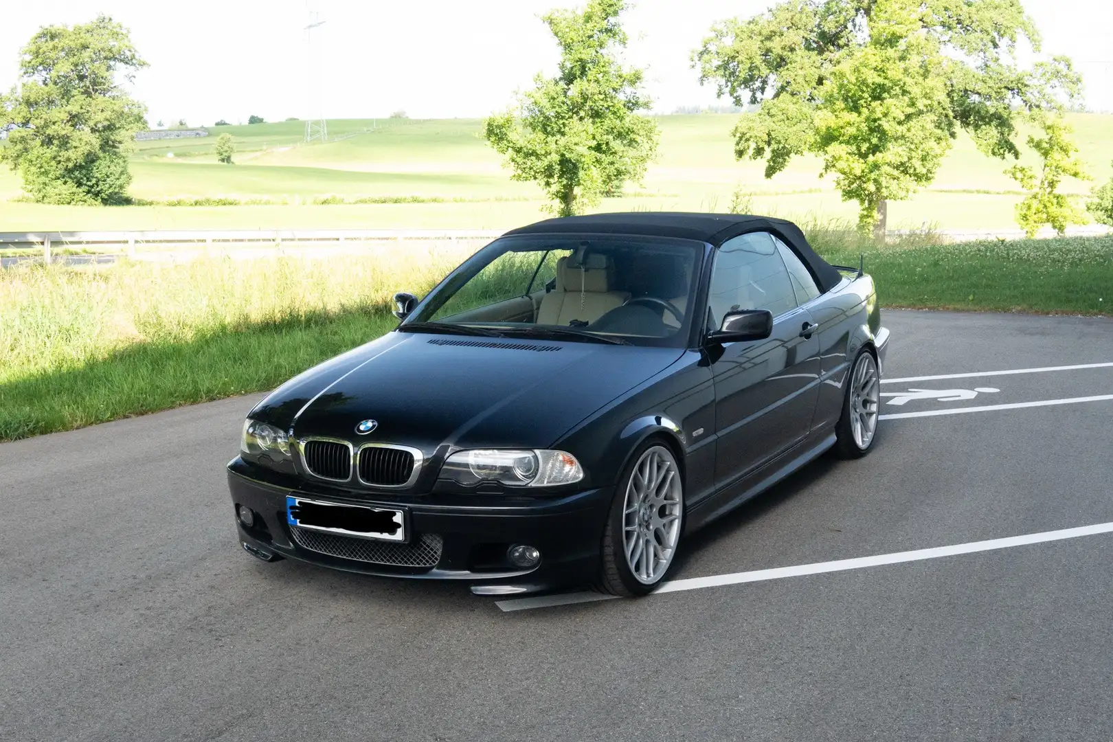 BMW 330 Cabrio M-Paket/ Rostfrei/ TÜV NEU - 1
