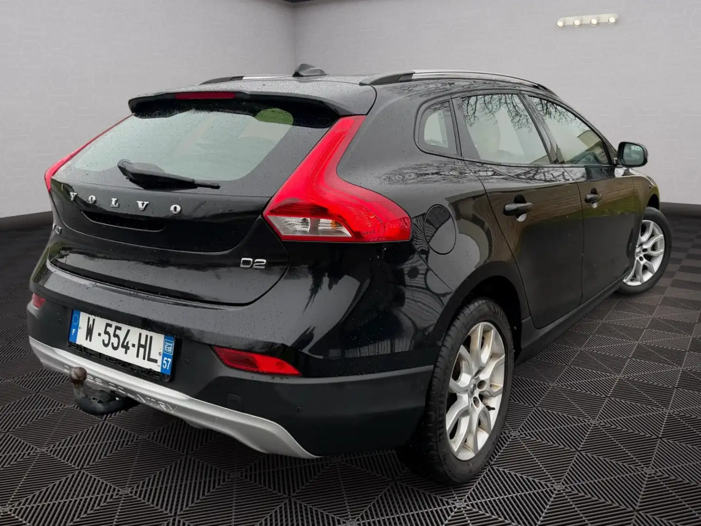 Volvo V40 Cross Country SUMMUM Noir - 2