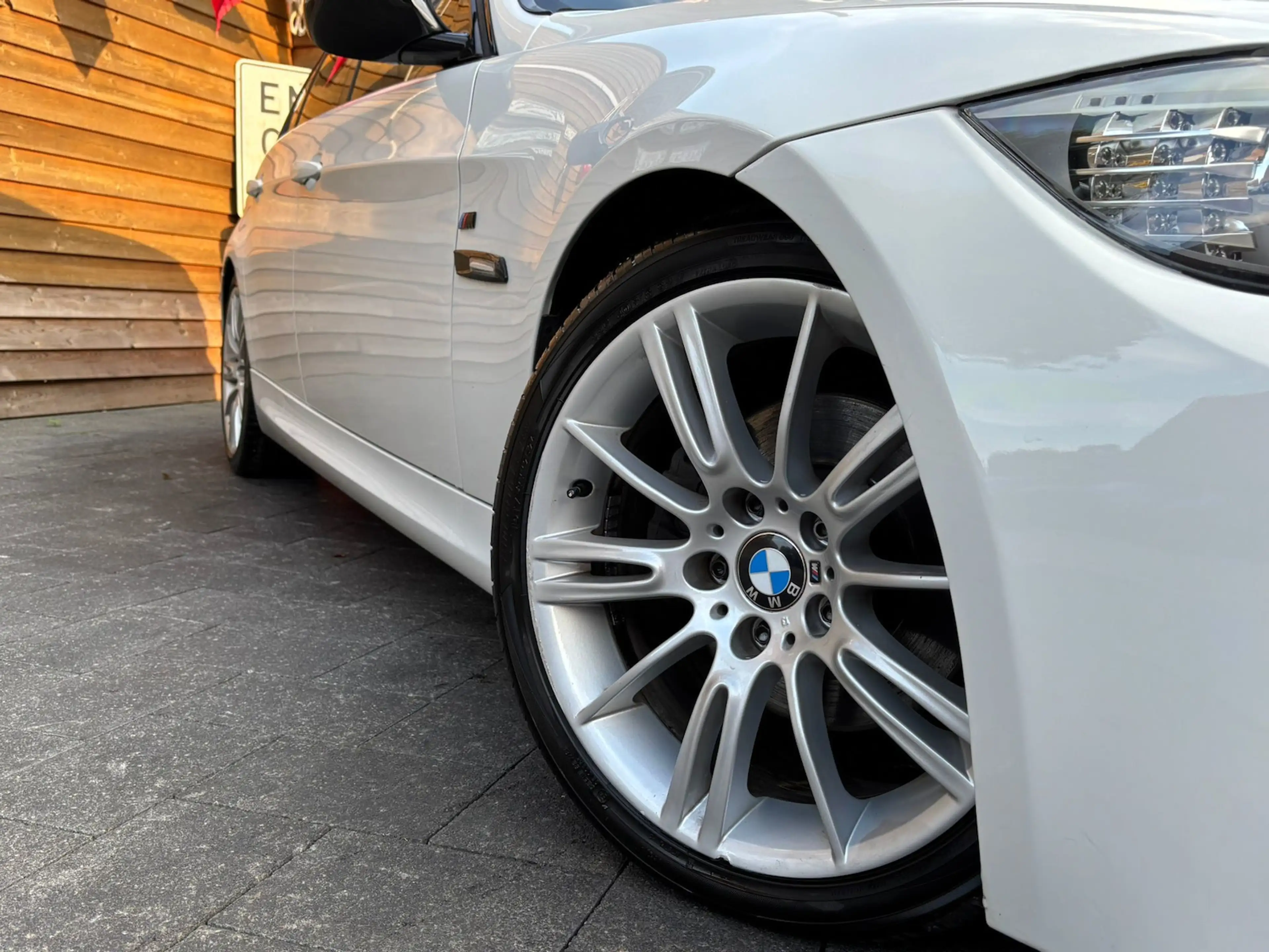 BMW 325 325i M Paket Automatik Navi Prof Xenon — photo 3