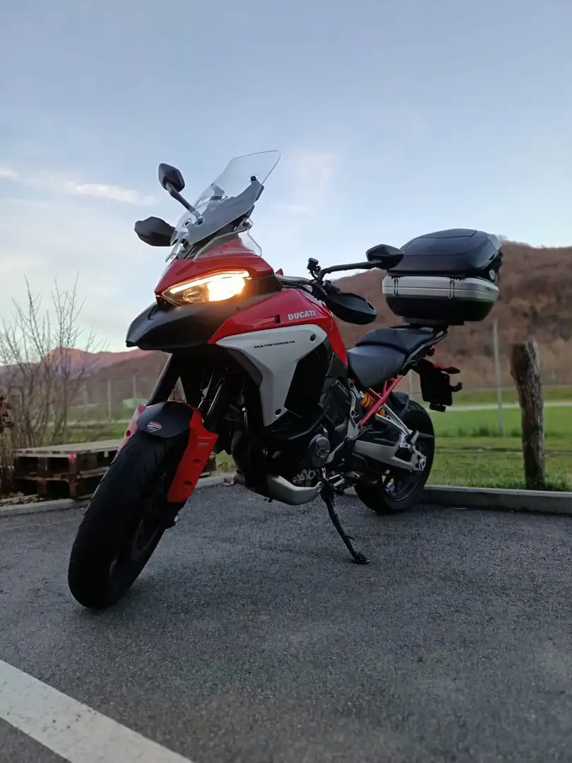 Ducati Multistrada V4 Rosso - 2