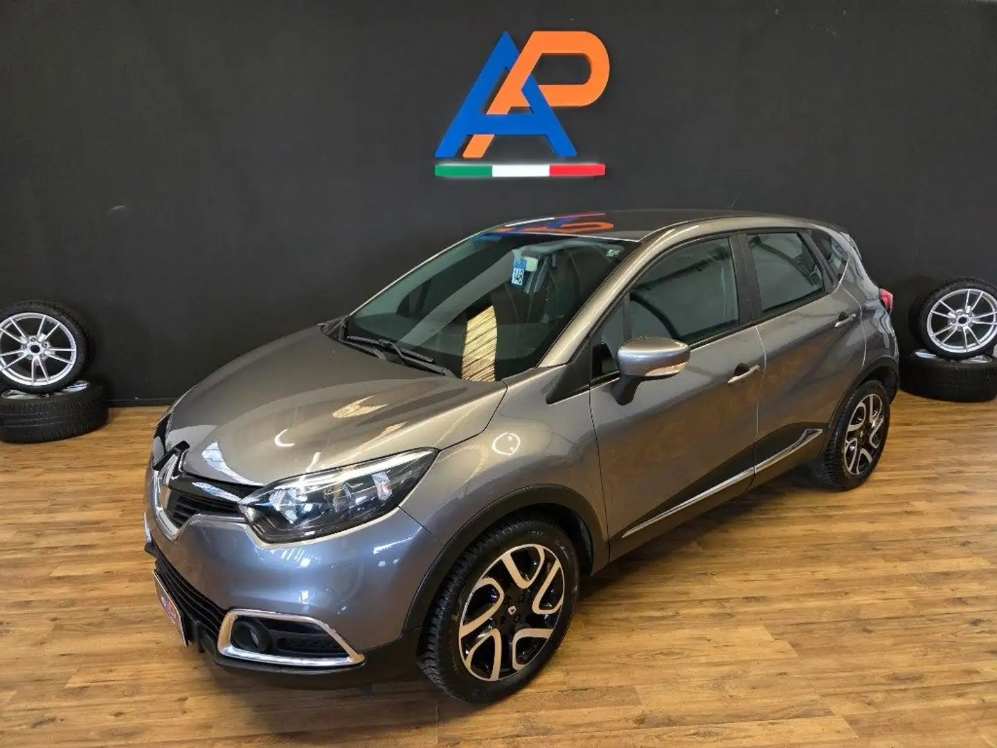 Renault Captur 0.9 TCe 12V 90 CV Start&Stop Energy R-Link Argento - 2