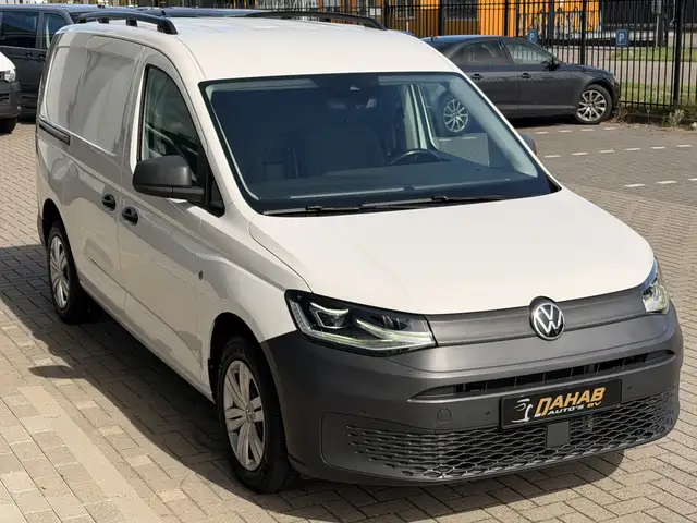 Volkswagen Caddy view 7