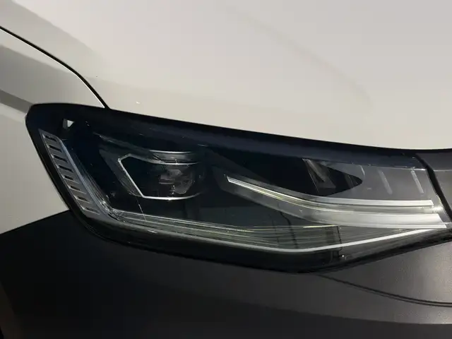 Volkswagen Caddy view 8