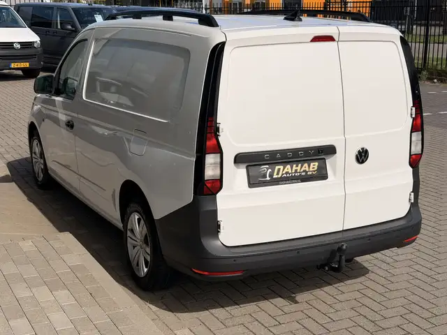 Volkswagen Caddy view 12