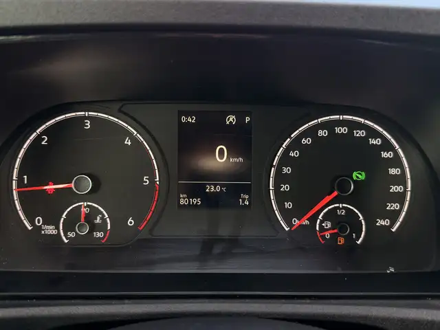 Volkswagen Caddy view 18